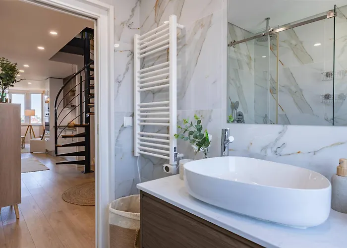 182 Sunset Duplex شقة