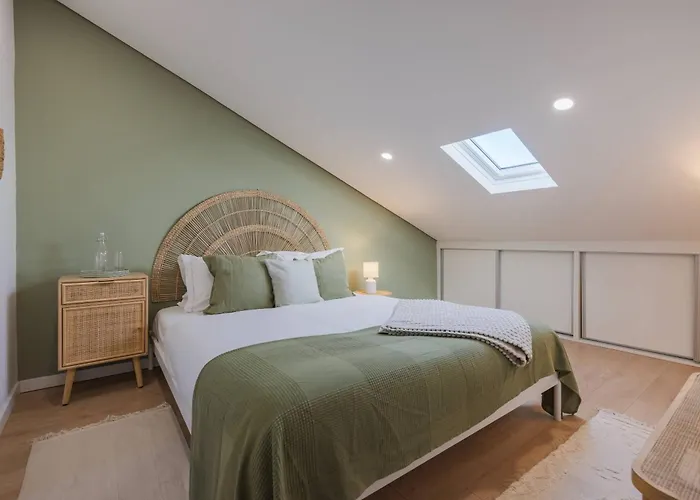 182 Sunset Duplex كاسكايس